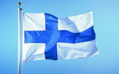 Флаг Финляндии фото