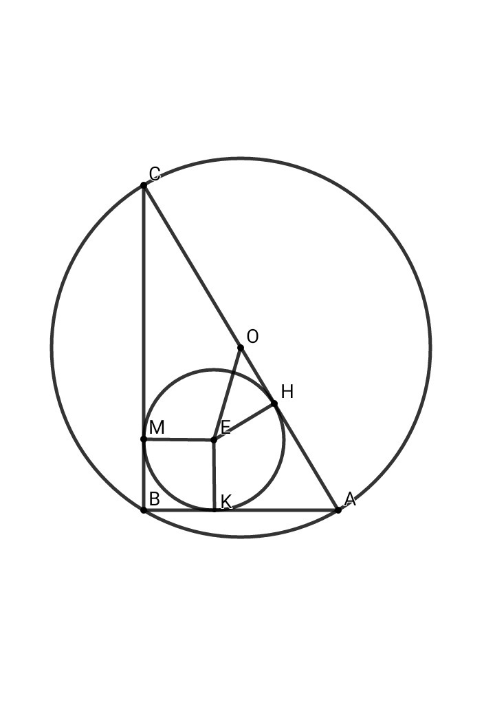 Прямоугольный треугольник в который вписана окружность. Центр вписанной окружности в прямоугольном треугольнике. Радиус описанной окружности около прямоугольного треугольника. Окружность описанная вокруг прямоугольного треугольника. Центр окружности описанной около прямоугольного треугольника.