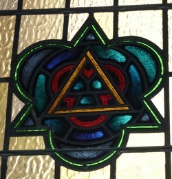 символ троицы