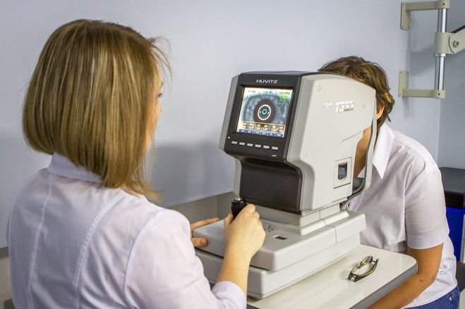 Охрана зрения отзывы. Аппараты для охраны зрения. Авторефрактокератометрия. Кабинет охраны зрения. Компьютерное зрение в охране.