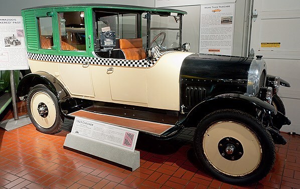 Checker Cab 1923