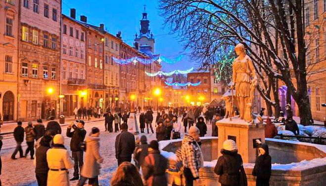Где как встретить Новый год и Рождество 2017 во Львове недорого и интересно