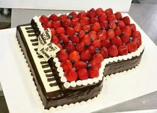 Торт-фортепиано