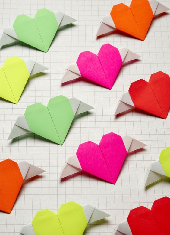 сердце с крылышками оригами