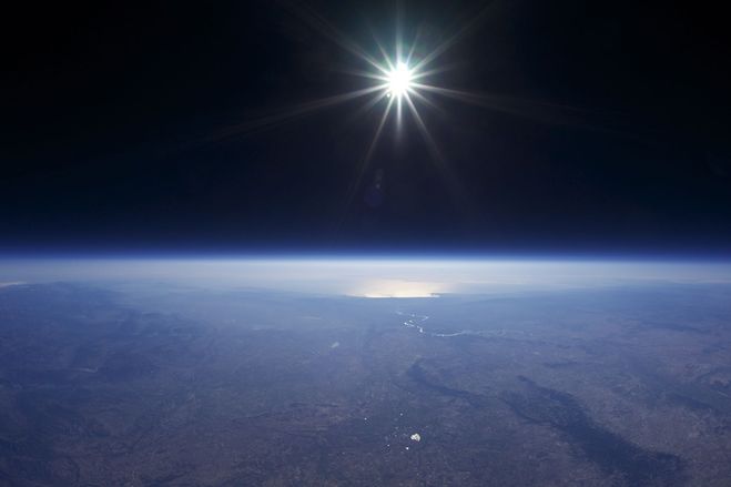 Вид из космоса на "плоскую землю-11".