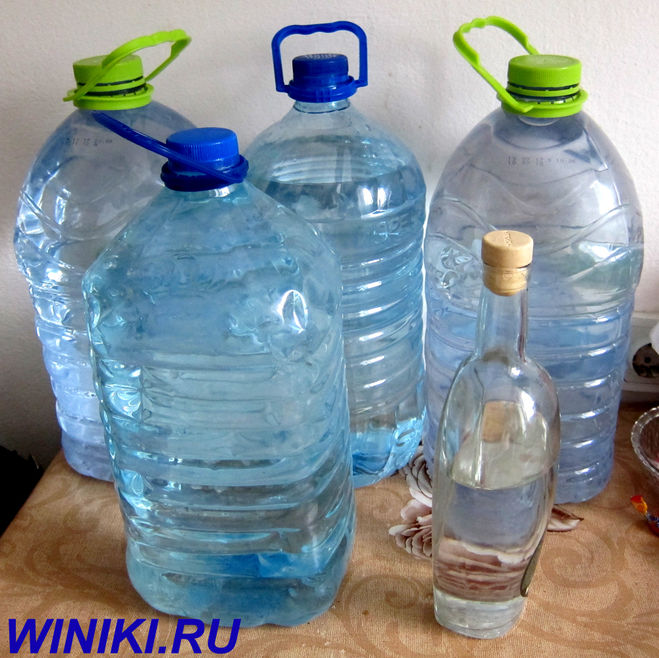 Родниковая вода из источника в Красногрске