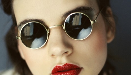 солнцезащитные очки в круглой оправе, мода 2015