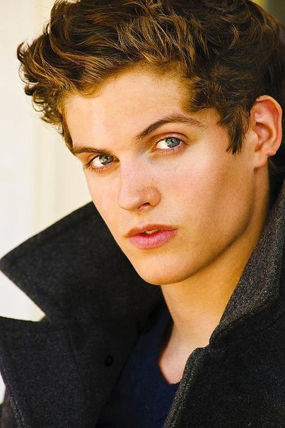 Кого играл Дэниэл Шарман (Daniel Sharman) в сериале Дневники вампира (The Vampire Diaries) Первородные\Древние The Originals