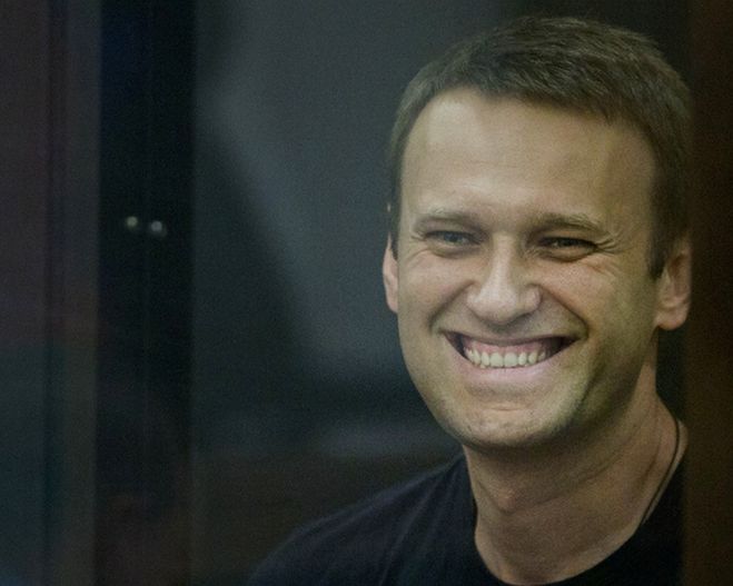 На этой фотографии вы видите самого Алексея Навального.