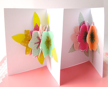 цветы 3D для открытки маме на 8 марта