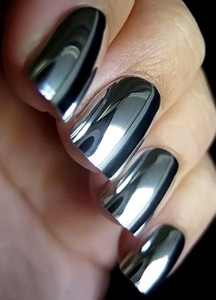 nail art с зеркальным лаком