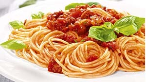 спагетти с соусом "Болоньезе"