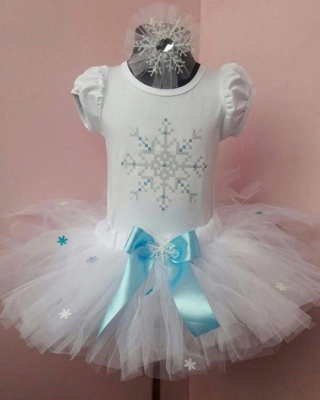 костюм принцессы снежинки