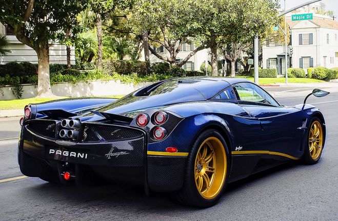 Гиперкар Pagani Huayra цена, характеристики