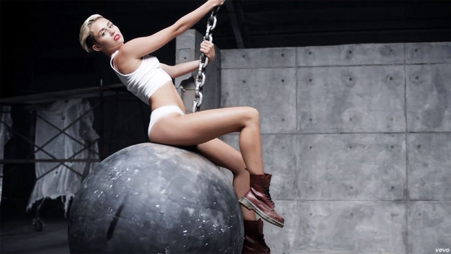 Miley Cyrus - "Wrecking Ball