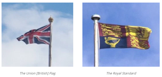 Почему приспущены флаги в великобритании. Букингемский дворец с поднятым флагом. Королевский Штандарт над Букингемским дворцом. Букингемский дворец Штандарт. Флаг над Букингемским дворцом.