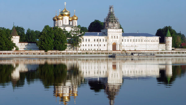 Кострома; Ипатьевский монастырь