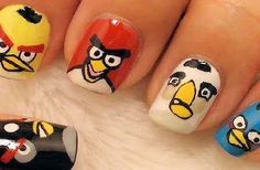 рисунок на ногтях  Angry Birds