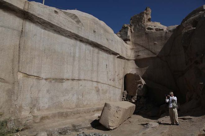 «Стенка» в асуанских каменоломнях