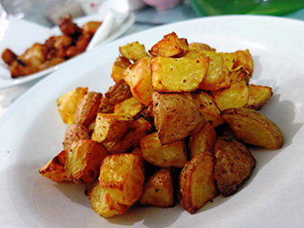 секреты, как при жарке картофеля добиться румяной корочки