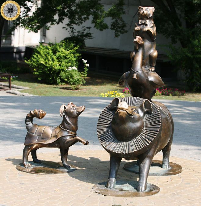 Скульптурная композиция в Таганроге