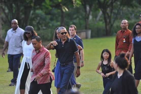 Барак Обама развод на Бали
