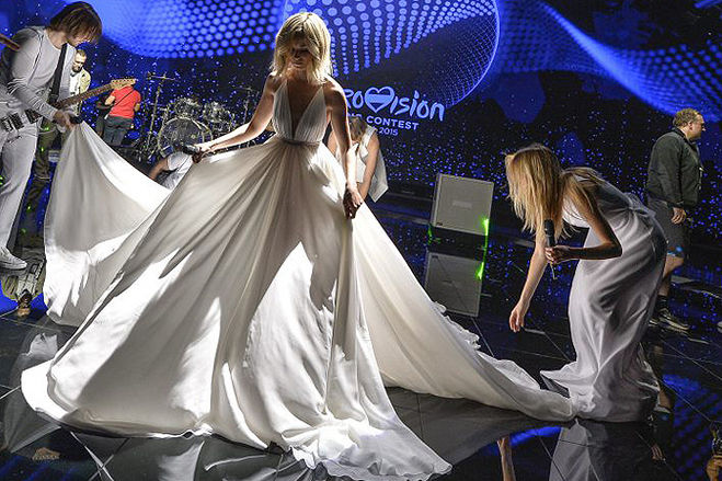 Платье Полины Гагариной для Евровидения