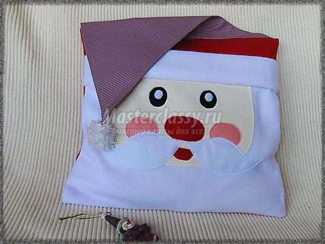как сшить подушку на Новый год, подушка Санта своими руками