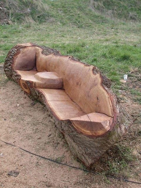 кресло из дерева